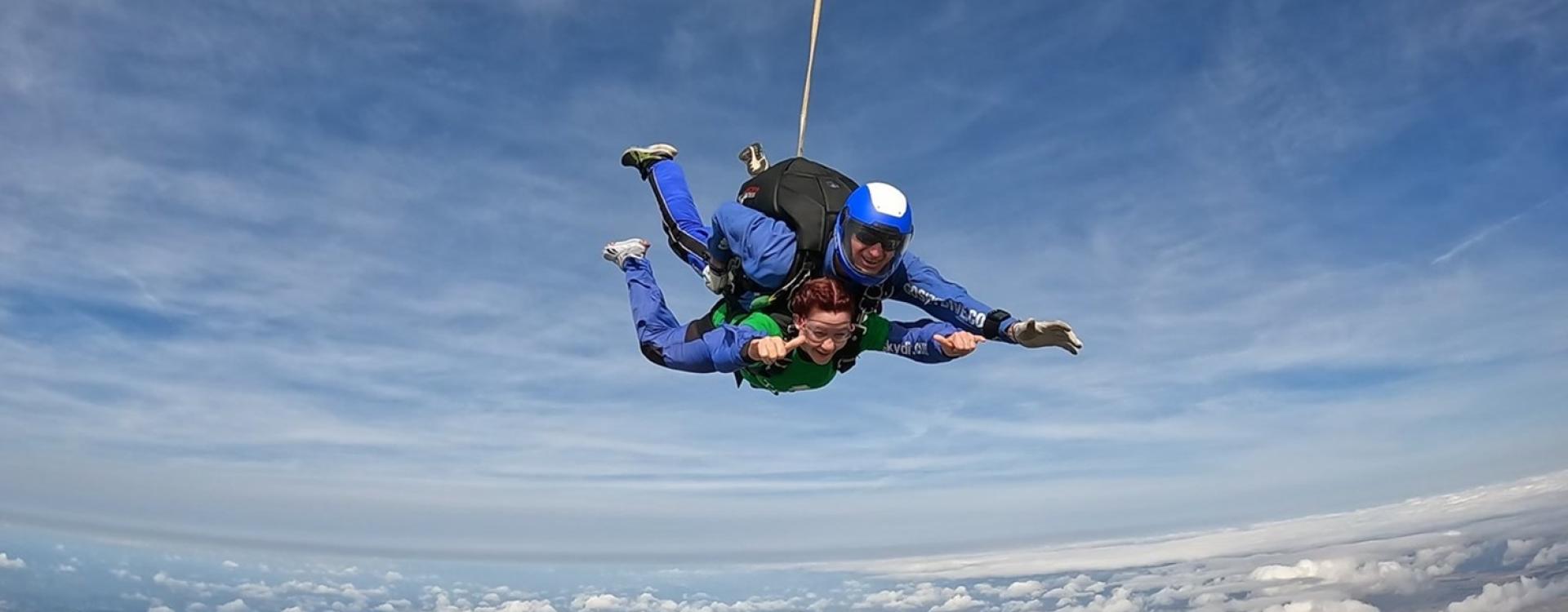 A tandem Sky Dive above Salisbury 