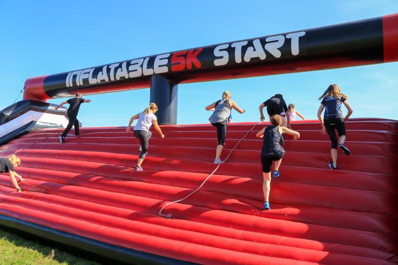 Inflatable 5k start line