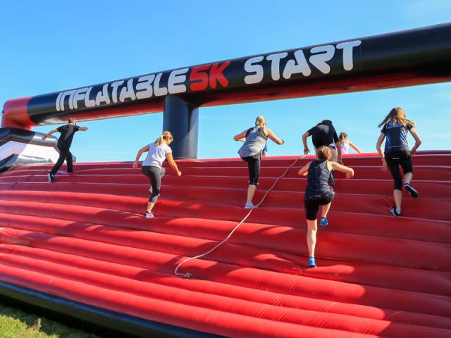 Inflatable 5k start line